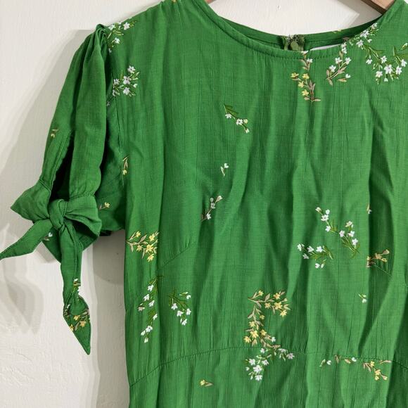 Faithfull the Brand Emilia Green Floral Print
Midi Dress Size 2 - Picture 3 of 13